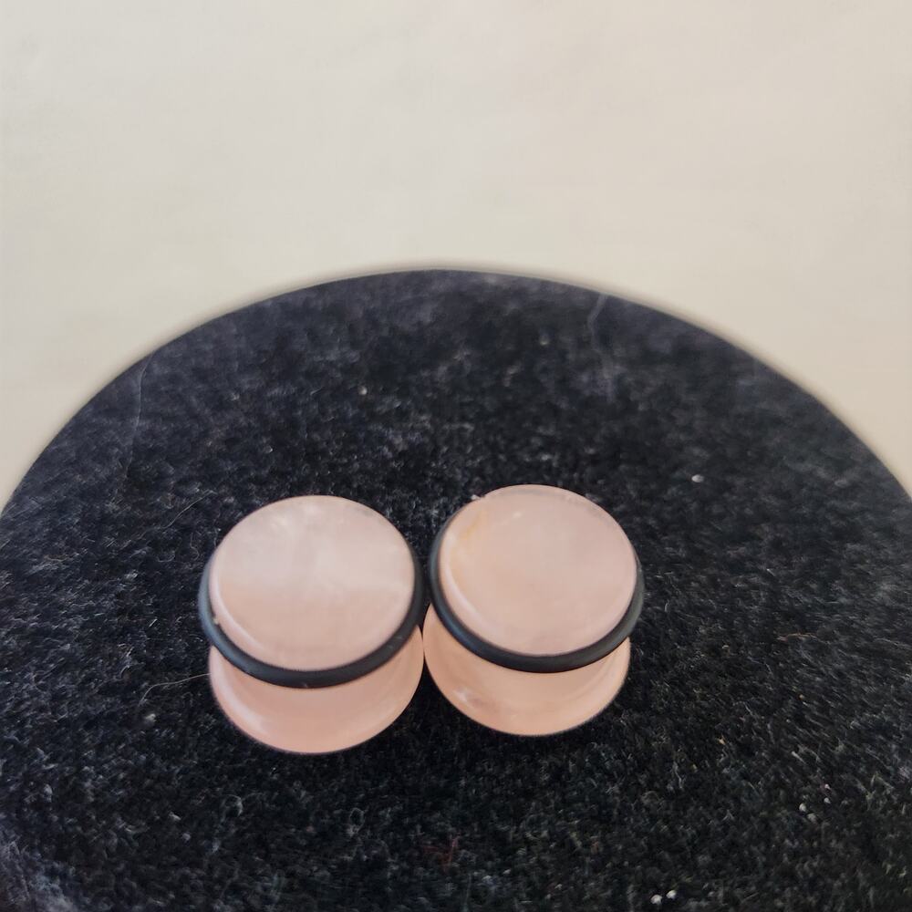 Used natural rose quartz stone ear plugs 9mm